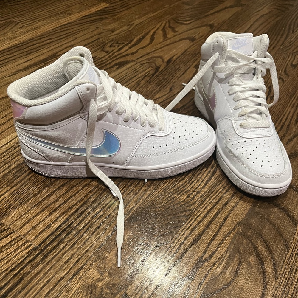 Nike Court Vision Mid sz.7.5 (Women’s)